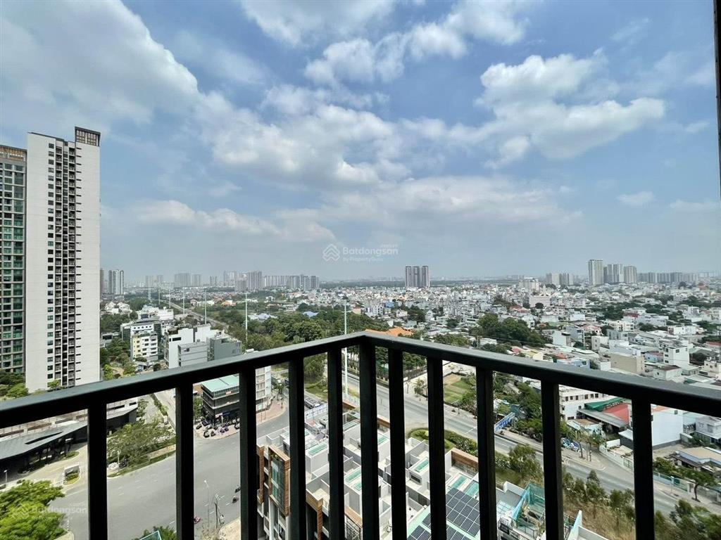 Bán gấp cc vista verde, 7,8 tỷ, 98m2, 2pn, 2wc, chính chủ