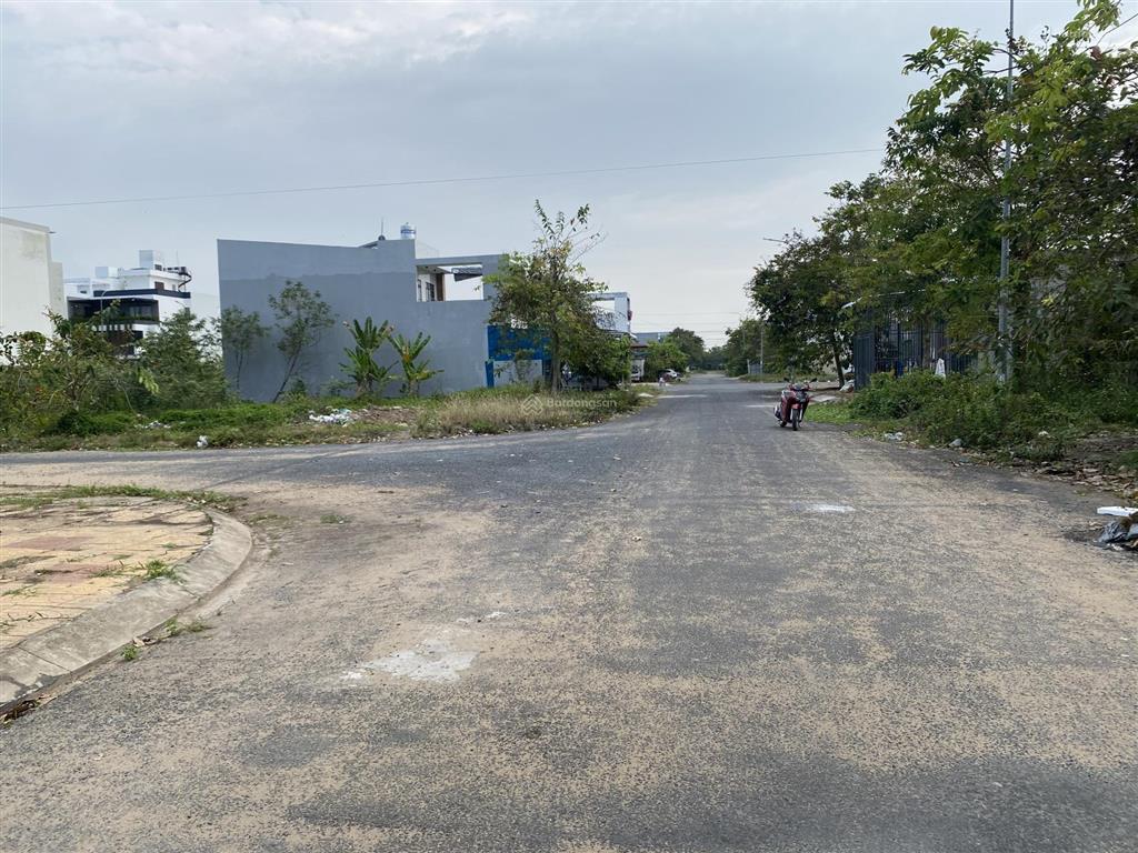 Bán nhanh nền b13 khu dân cư tân phú