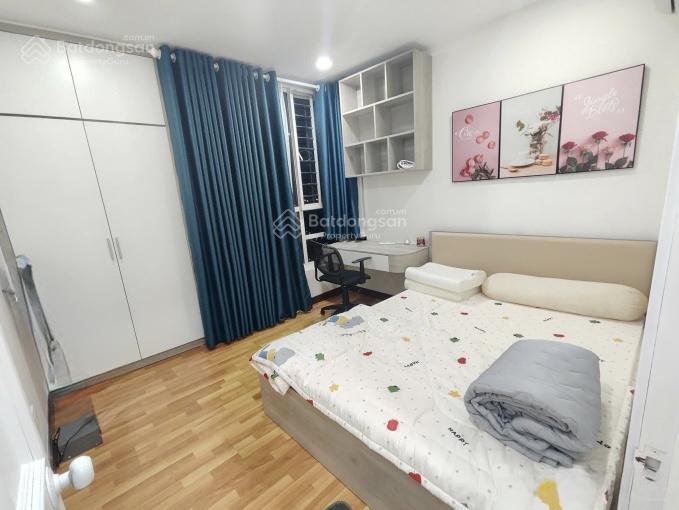 Bán căn hộ chung cư the mansion, 3,35 tỷ, 95m2, 3pn + 2wc, full nội thất sách vali vào ở.