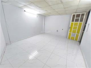 Bán nhà riêng 2 lầu, 3,25 tỷ, 18m² tại trần hưng đạo, tp.hcm