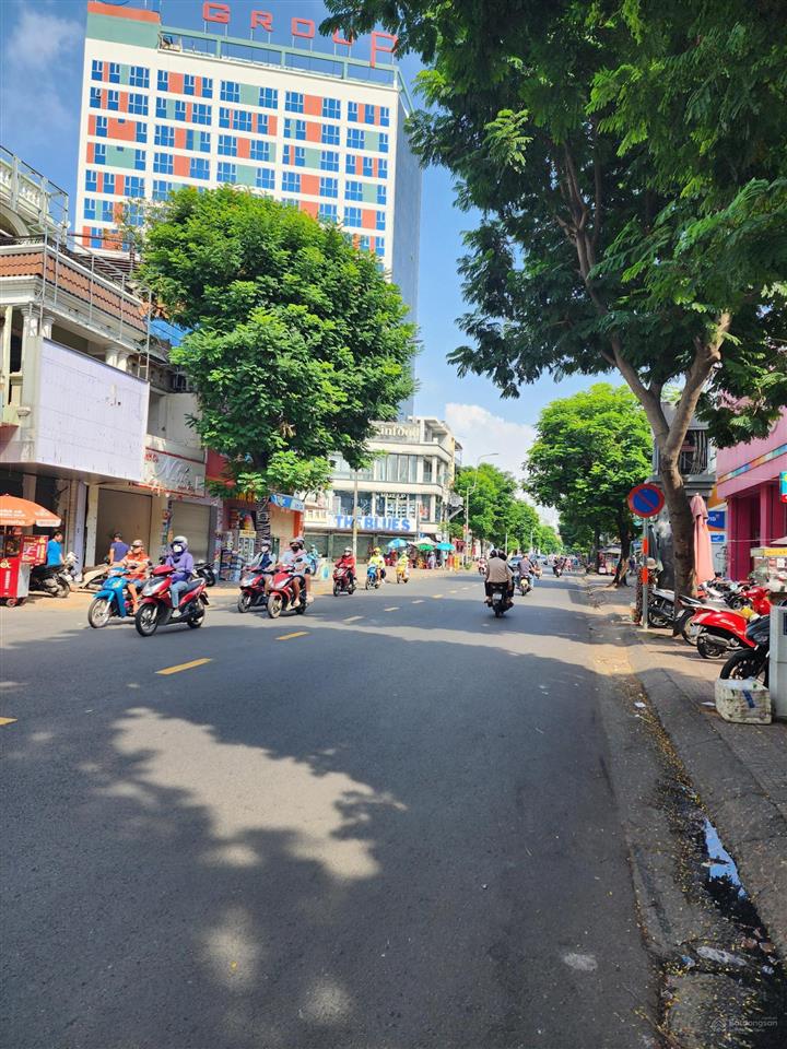 Nhà 6tầng 2 mặt tiền lê văn sỹ quận 3cũ giá 38tỷ dòng tiền ổn định