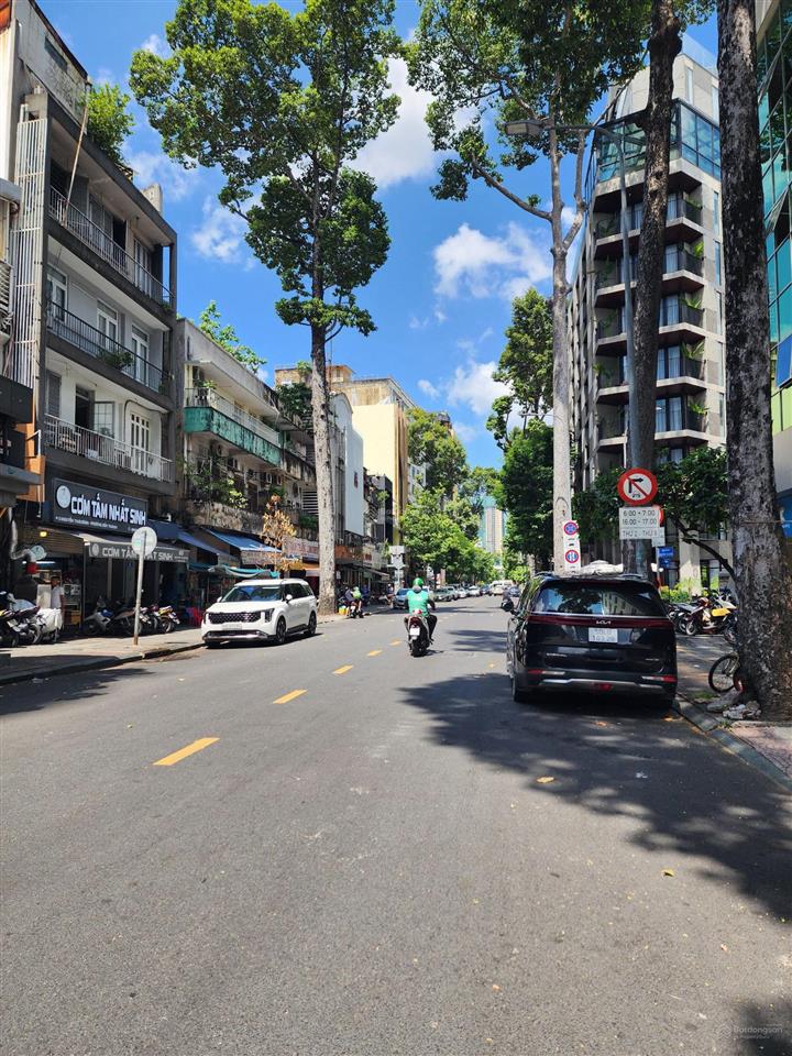 40 tỷ/70m2 nhà 3 tầng nguyễn thái bình, phường sài gòn