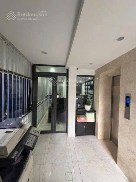 Góc 3 mặt tiền phan văn trường gần chợ bến thành