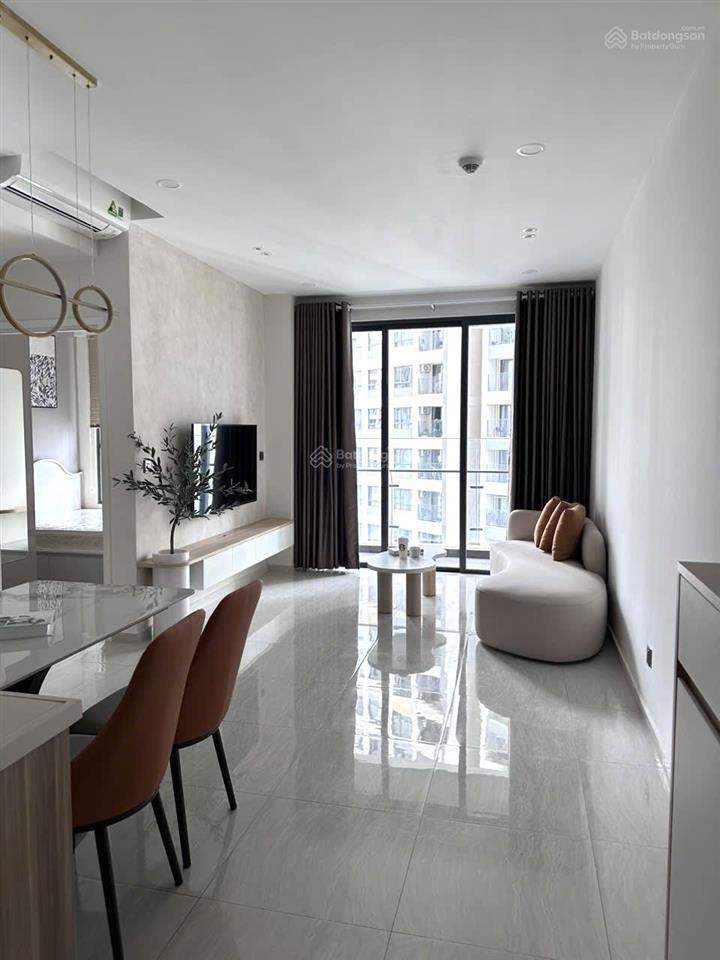 Bán căn 2pn nội thất đẹp tại q2 thảo điền (người nước ngoài mua được)