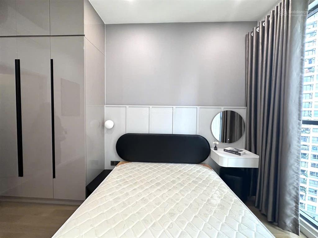 Bán căn 2pn nội thất đẹp tại q2 thảo điền (người nước ngoài mua được)
