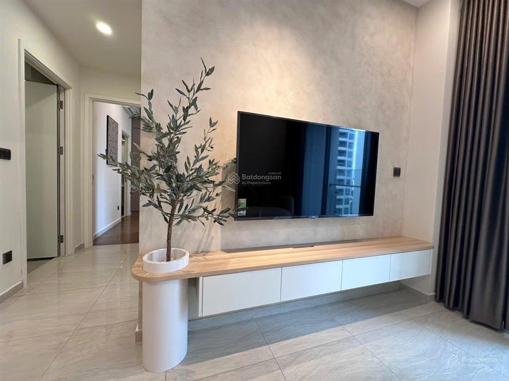 Bán căn 2pn nội thất đẹp tại q2 thảo điền (người nước ngoài mua được)