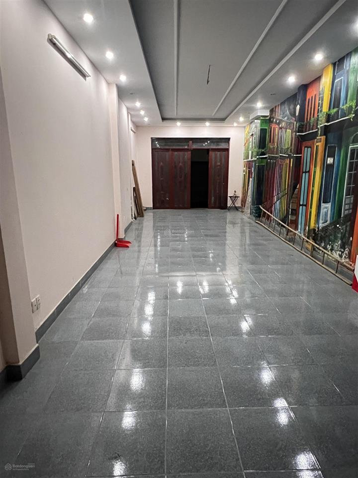 Thuê phòng 3.300.000/tháng 3.700.000/tháng 4.500.000/tháng  nội thất cơ bản
