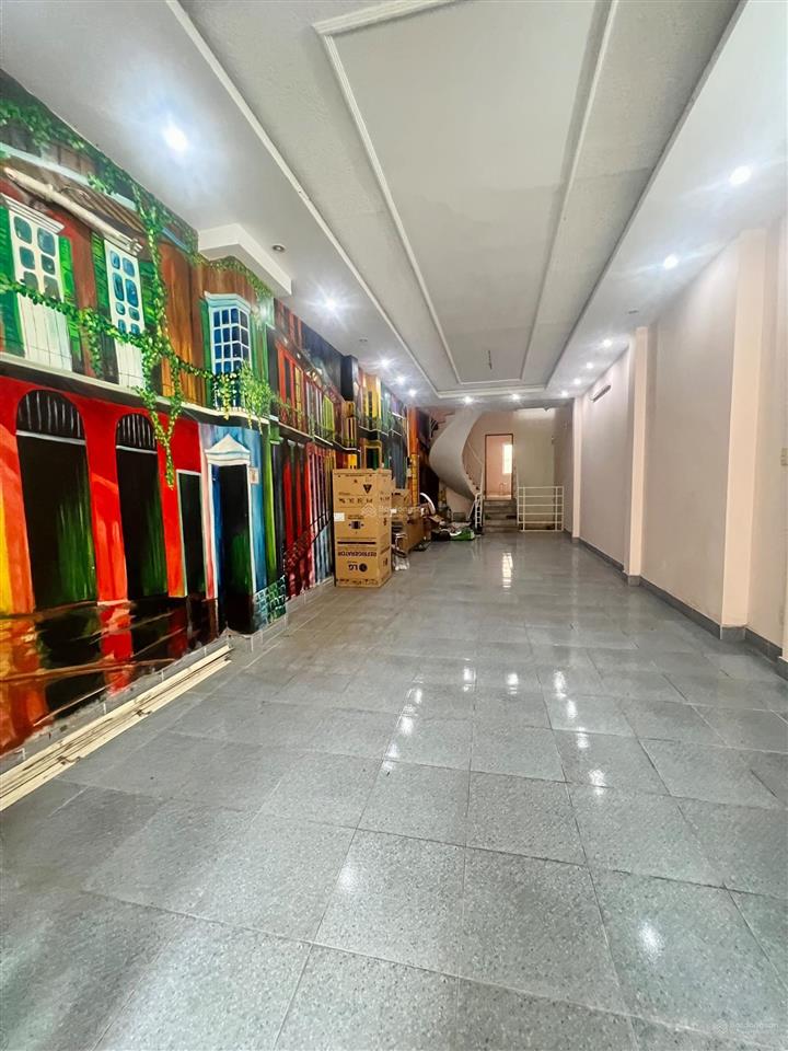 Thuê phòng 3.300.000/tháng 3.700.000/tháng 4.500.000/tháng  nội thất cơ bản