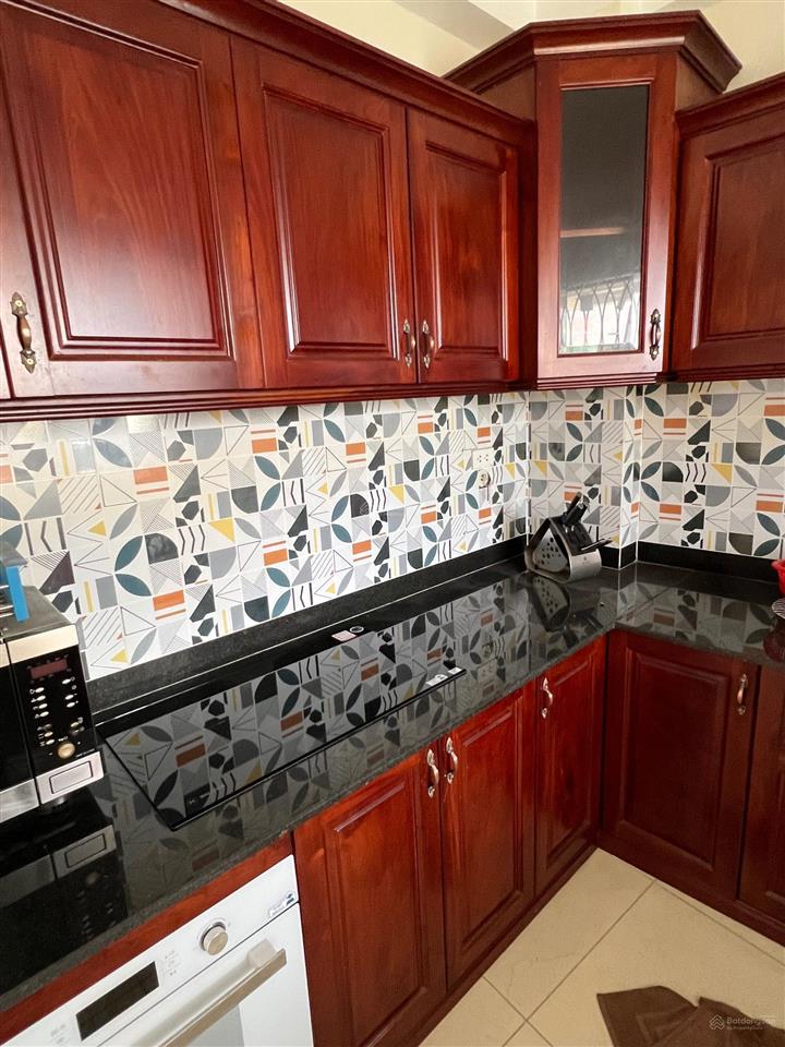 Vị trí mặt tiền 3x0 huỳnh văn bánh, p. 10, q. pn, ngang 4,8m, chính chủ bán gấp giá chỉ 17 tỷ