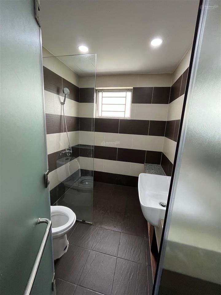 Siêu hot  balcony lớn  máy giặt riêng gần đảo kim cương