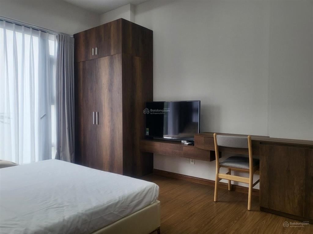 Siêu hot  balcony lớn  máy giặt riêng gần đảo kim cương