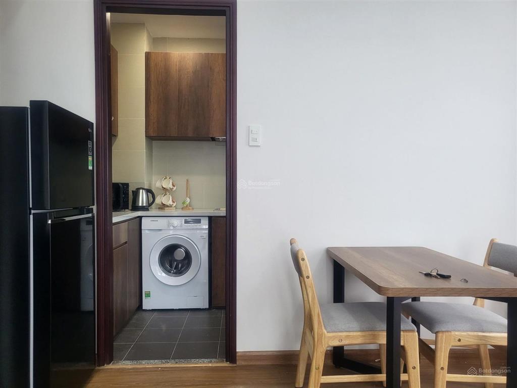 Siêu hot  balcony lớn  máy giặt riêng gần đảo kim cương