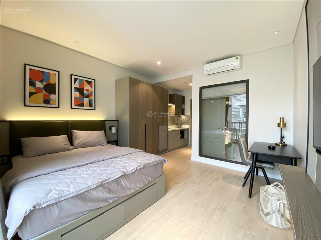 Căn hộ tại thảo điền, nội thất cao cấp  ban công lớn 35m2