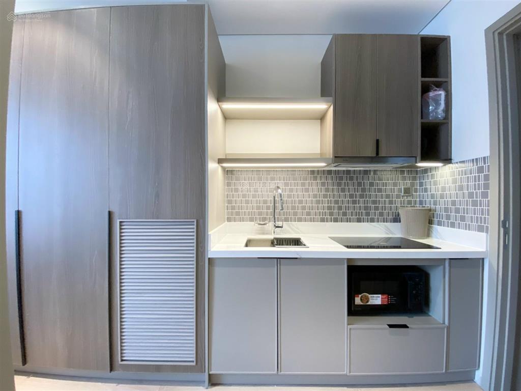 Căn hộ tại thảo điền, nội thất cao cấp  ban công lớn 35m2