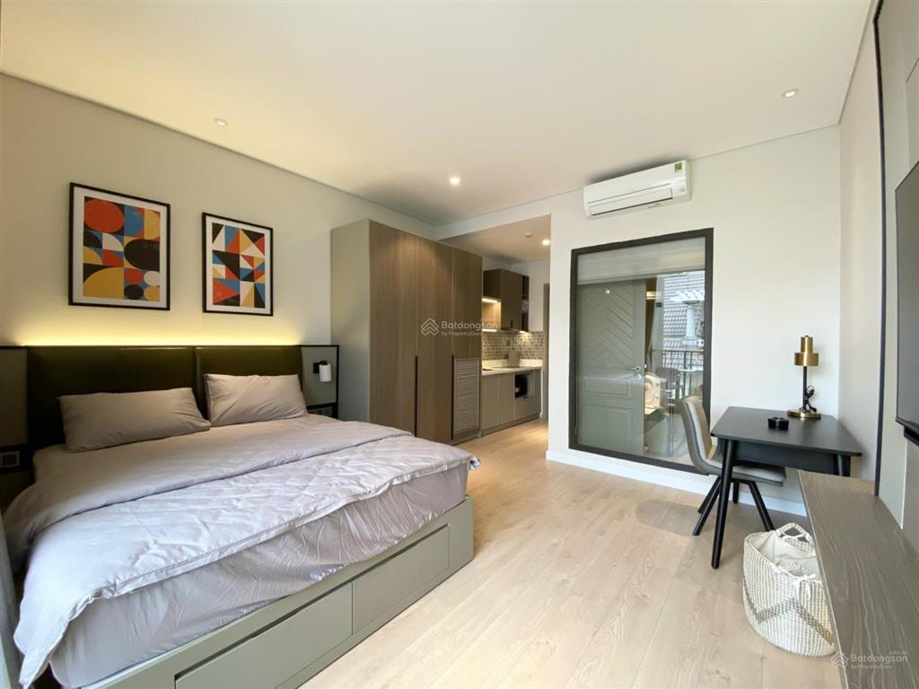 Căn hộ tại thảo điền, nội thất cao cấp  ban công lớn 35m2