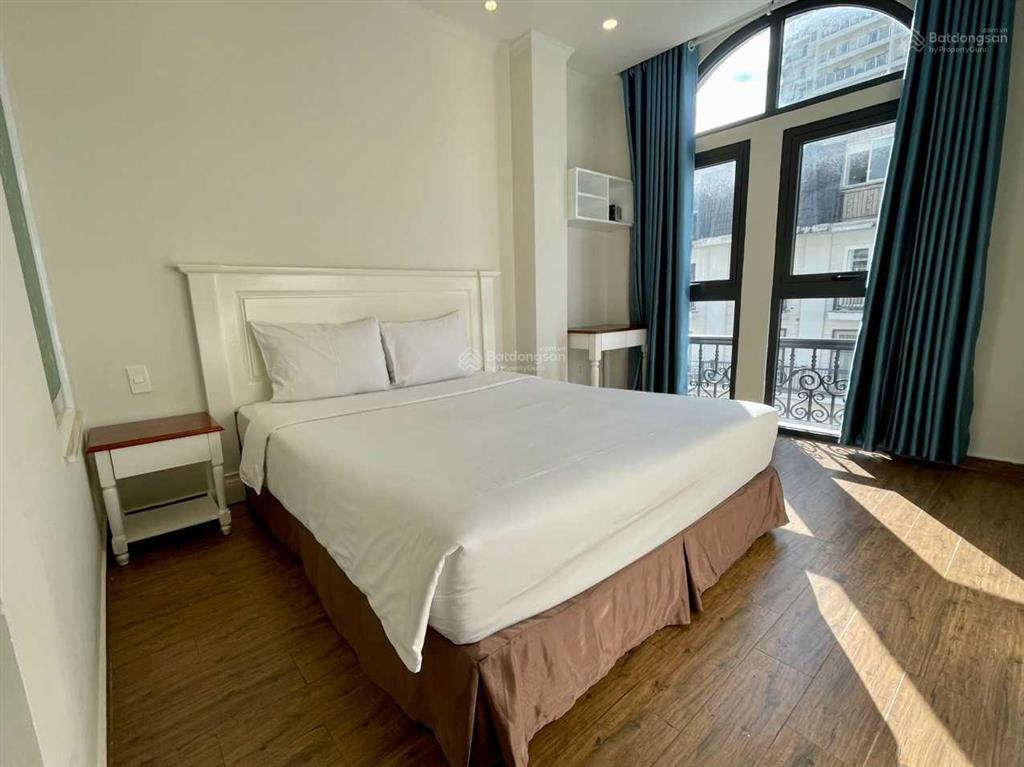 Sắp trống studio/1pn tách bếp 45m2 gym  hồ bơi  dọn phòng  máy giặt riêng