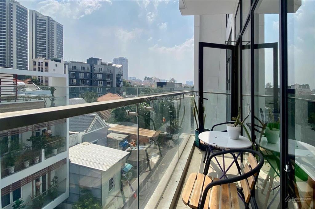 Một phòng ngủ cao cấp thảo điền  balcony lớn  nhiều ánh sáng tự nhiên