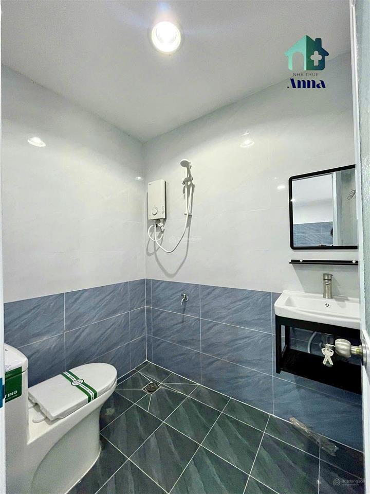 Cho thuê phòng mặt tiền mới xây kdc hồng loan gần bến xe ct, đh tây đô, cđ fpt poly