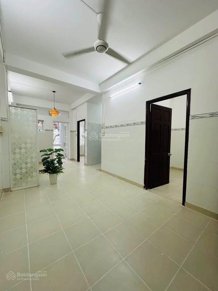 Bán căn hộ chung cư hưng phú lô a  50m2  tầng 2