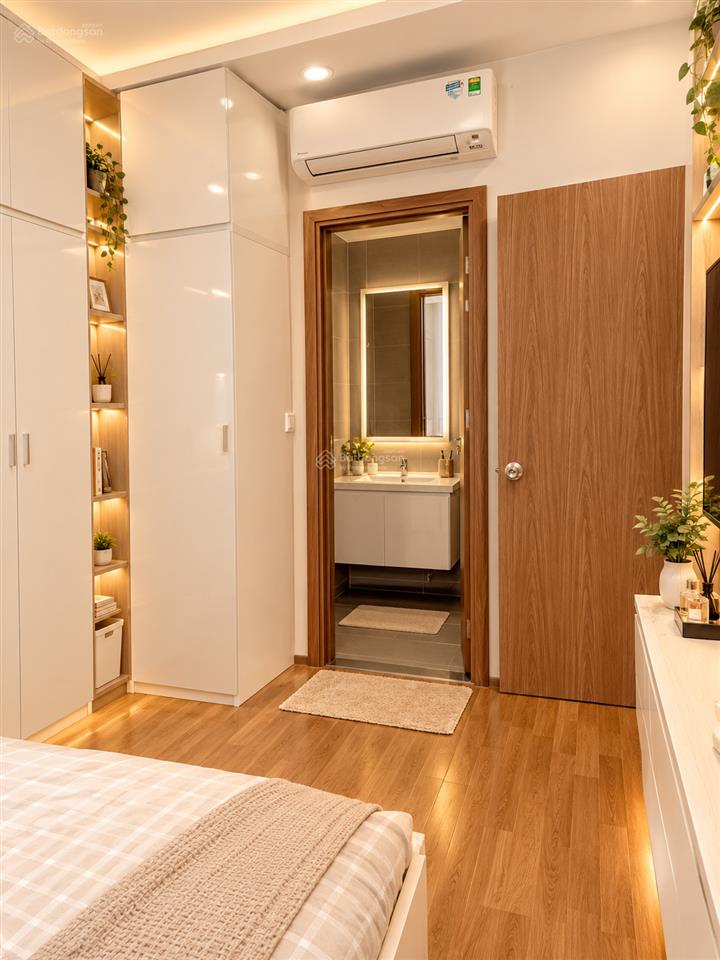 Hiếm có 1 căn 68m full nội thất, đã có sổ giá 4.25 tỷ