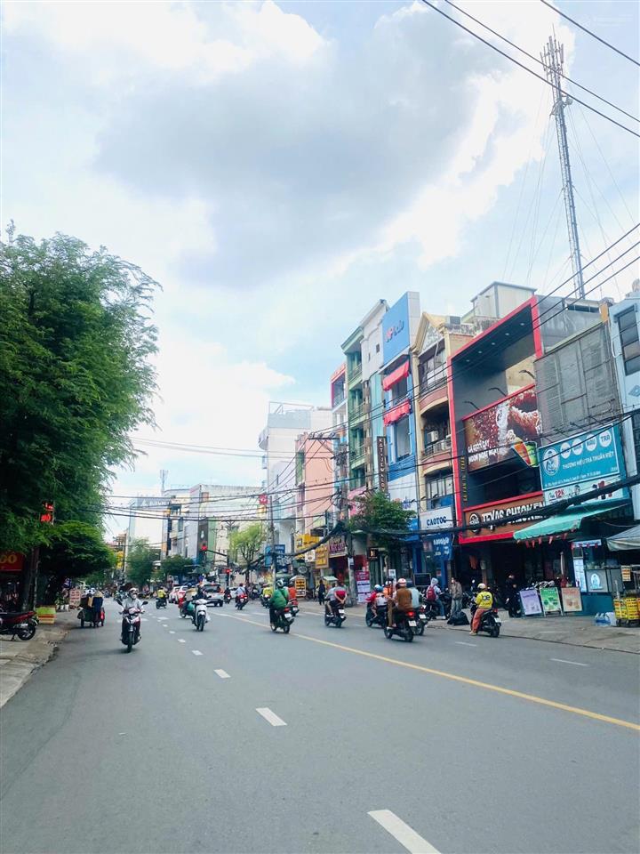 Bán nhà nguyễn gia trí ( d.2 ), bình thạnh. 6m * 20m, 4 tầng. giá 22,5 tỷ thương lượng.