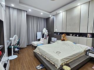 Bán nhà nghĩa tân ngõ thông kinh doanh 42m2 x 5 tầng giá 9.6 tỷ