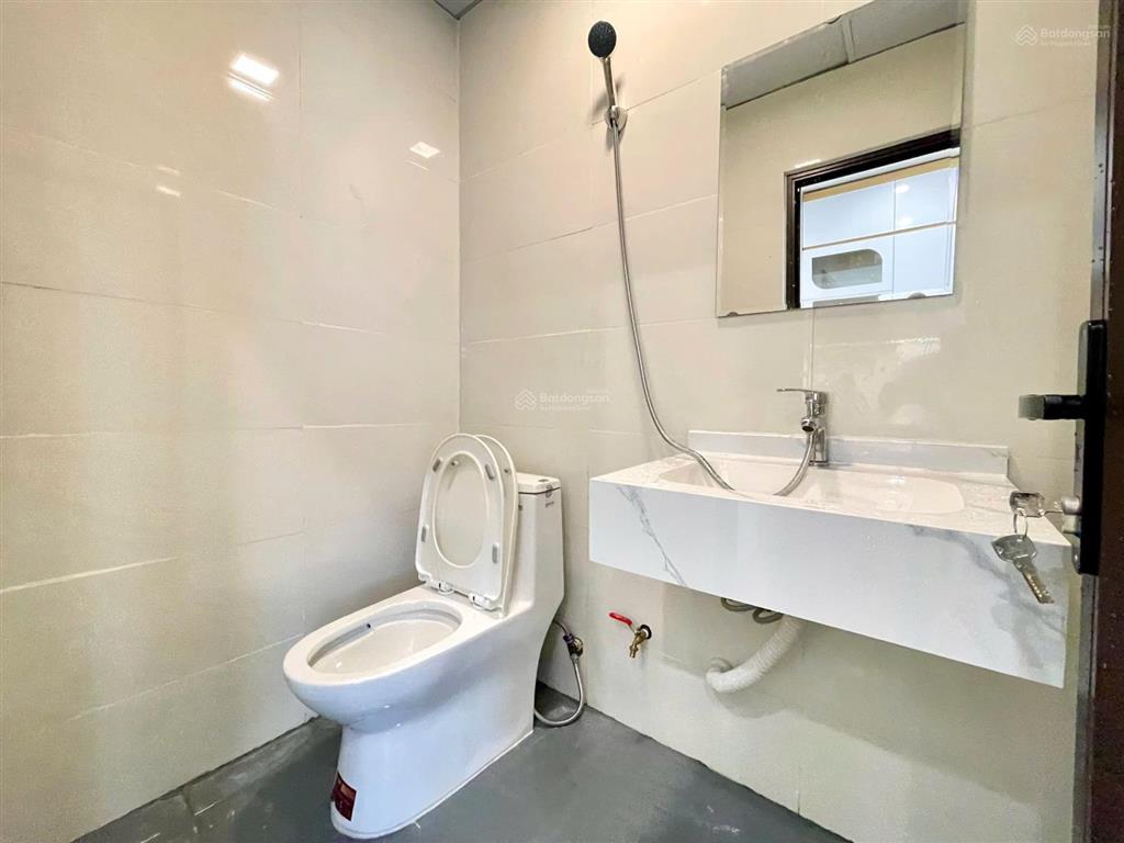 Chính chủ bán căn hộ từ liêm lô góc 80m 2 ngủ giá 6,2 tỷ