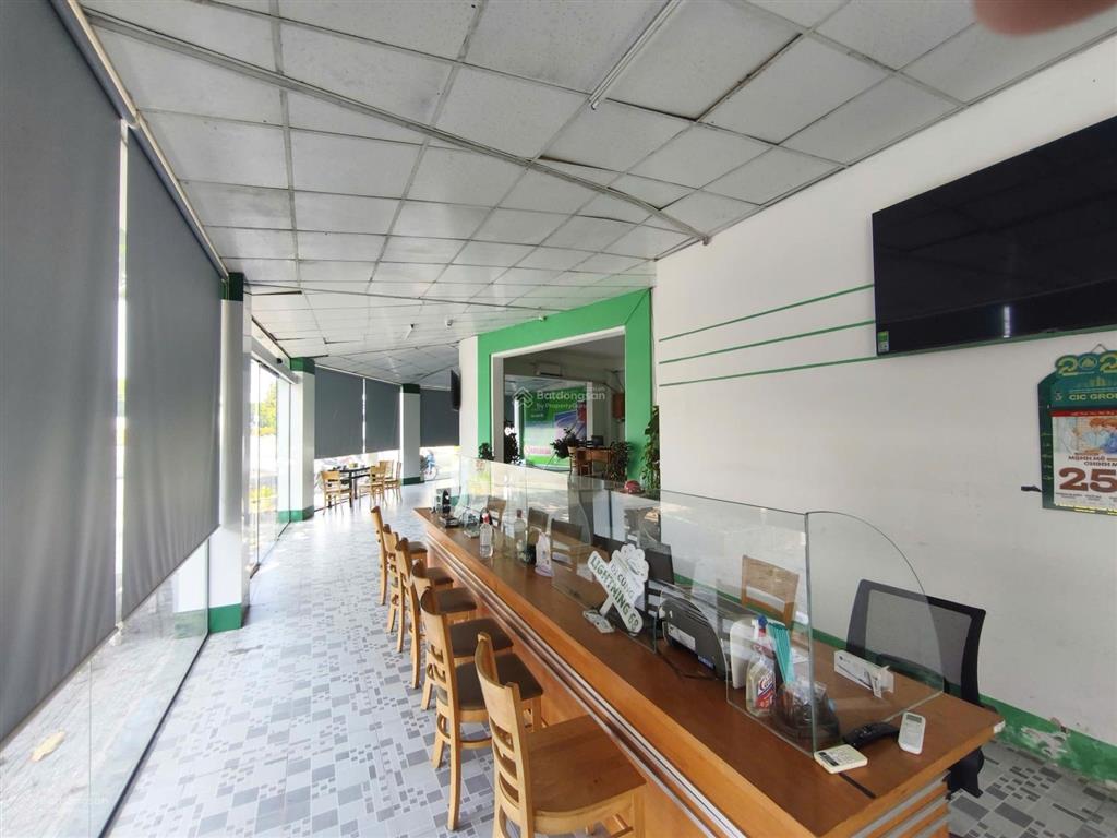 Lô góc mặt tiền 3/2 rạch giá  vị trí đắc địa  mặt tiền lớn dễ nhận dạng thương hiệu