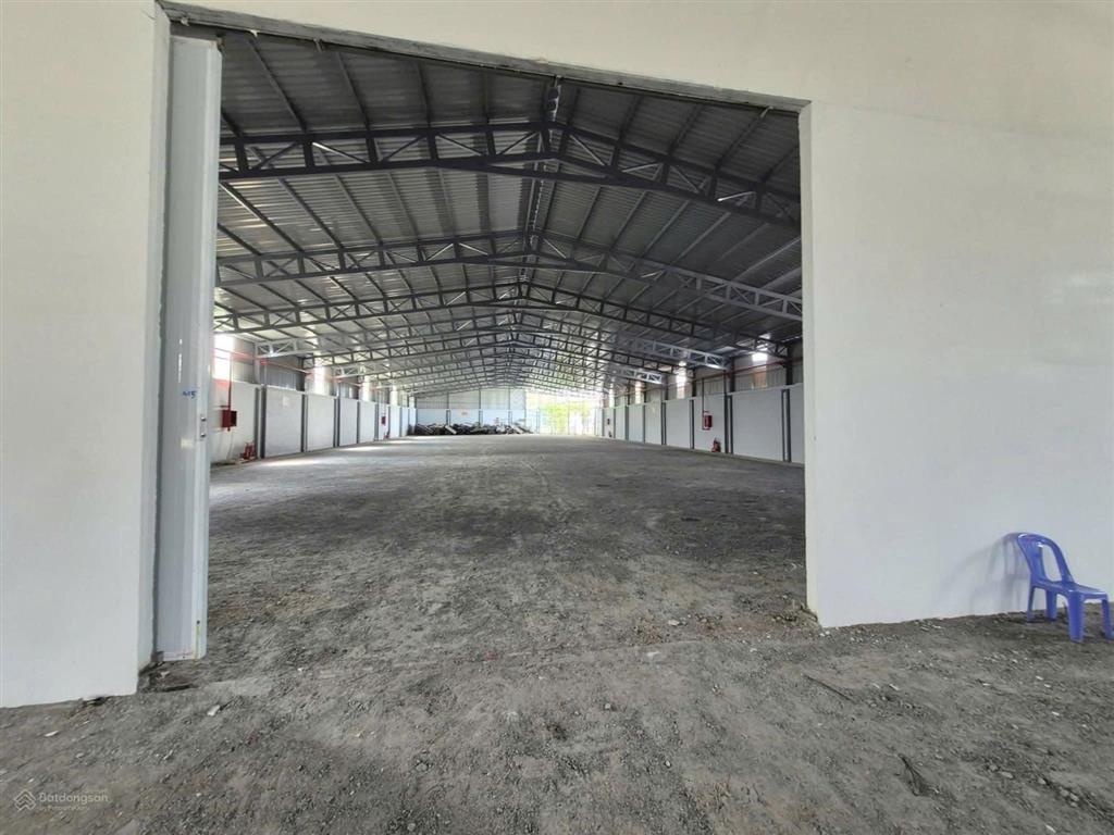 Cho thuê nhà kho đường võ trường toản,trung tâm rạch giá, ag.