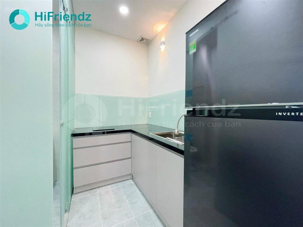 1 phòng ngủ mới  full nội thất  máy giặt riêng  ban công + cửa sổ thoáng, cho nuôi pet