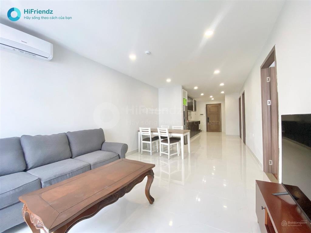 2 phòng ngủ = rộng 100m2, tận 2 ban công + máy giặt riêng = gym + hồ bơi