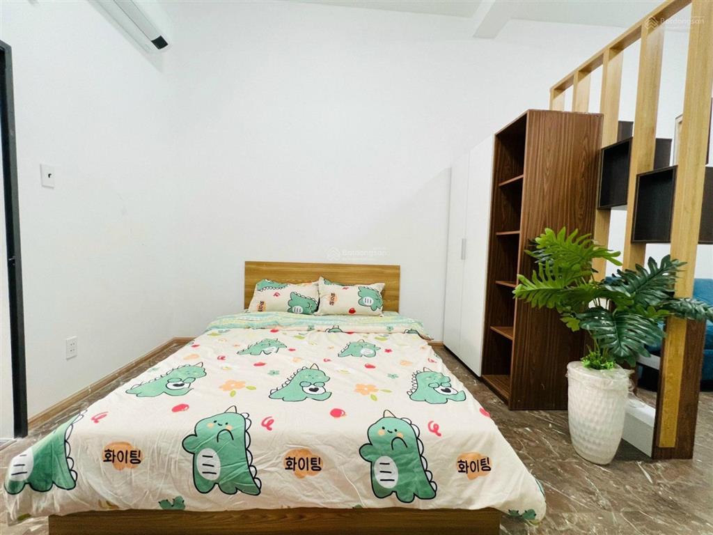 Mình trống 1 pn, tách bếp  full nội thất  máy giặt riêng  xách vali vào ở thôi