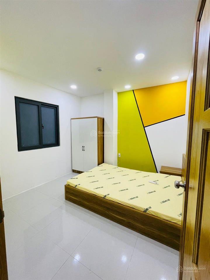 2 phòng ngủ full nội thất  siêu rộng  thích hợp ở gia đình  hoặc sinh viên muốn ở ghép