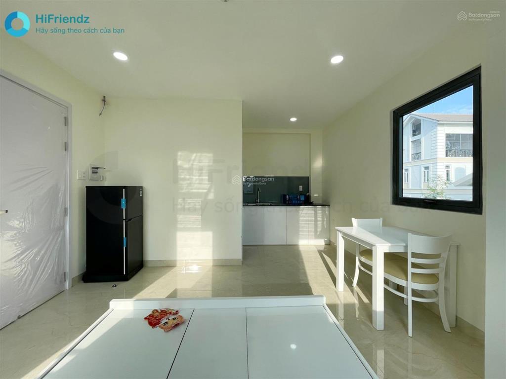 Căn hộ cao cấp + full nội thất, máy giặt riêng mới 100%