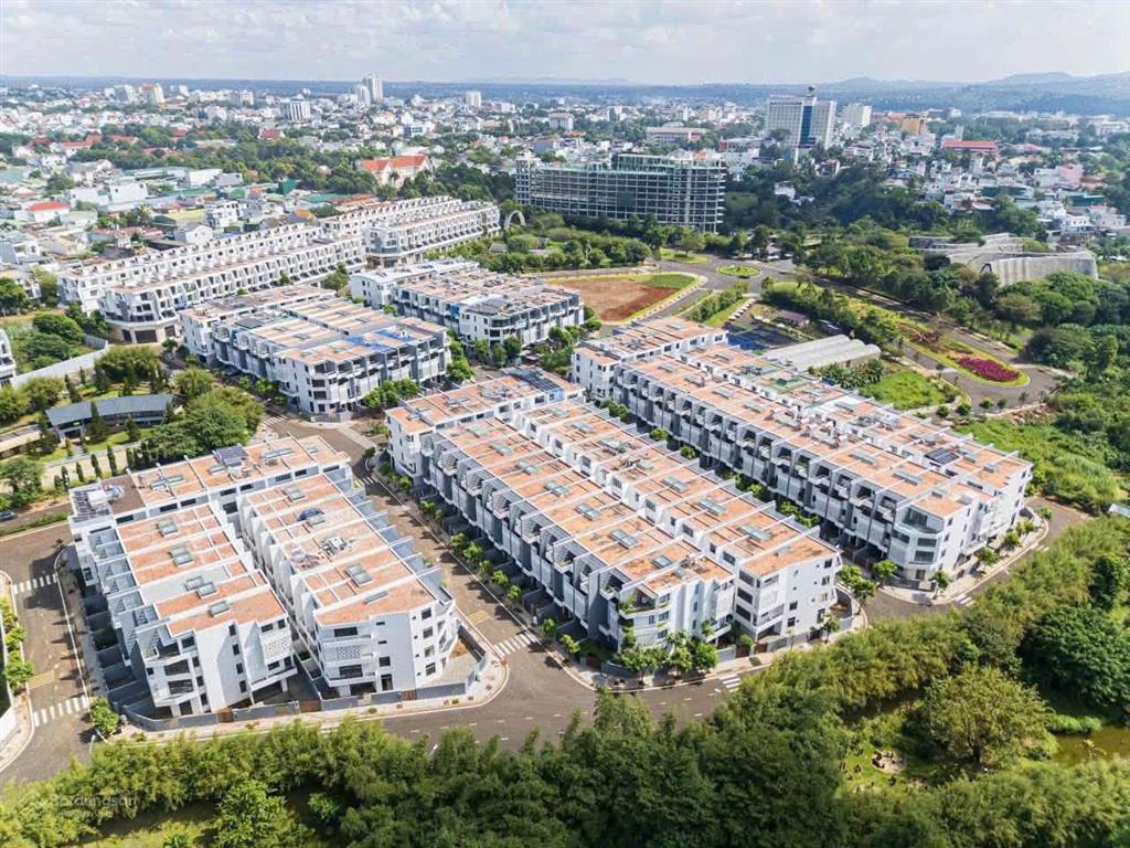 Nhà phố kđt thành phố cà phê trung nguyên mới chỉ 9 tỷ 9 chiết khấu đến 15%