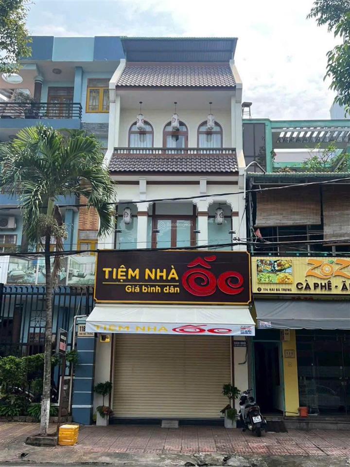 Bán nhà 3 tầng 5x23m mặt tiền hai bà trưng, trung tâm phố cổ buôn mê