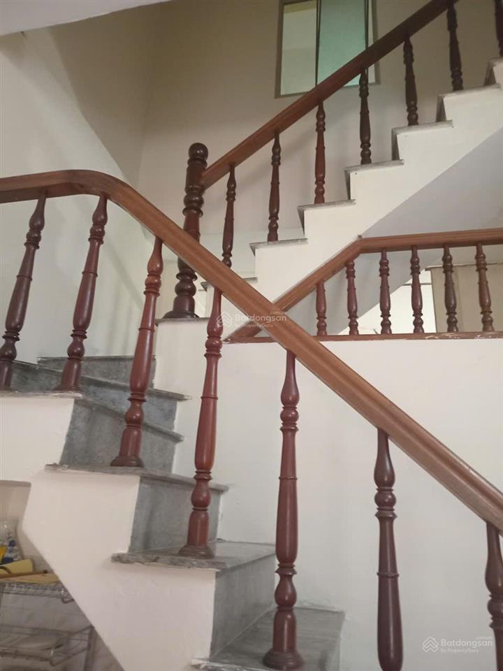 Cho thuê nhà riêng tại ngõ 214, nguyễn xiển, 7,5 triệu, 90 m2