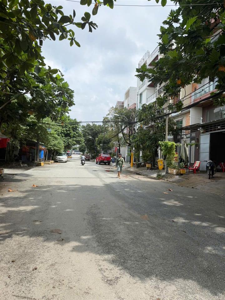 Bán nhà KDC Hà Huy Giáp, Thạnh Lộc, Quận 12, vừa ở vừa kinh doanh chỉ hơn 8 tỷ