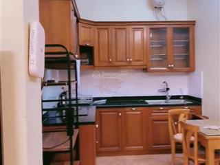 Bán căn hộ chung cư phố láng hạ