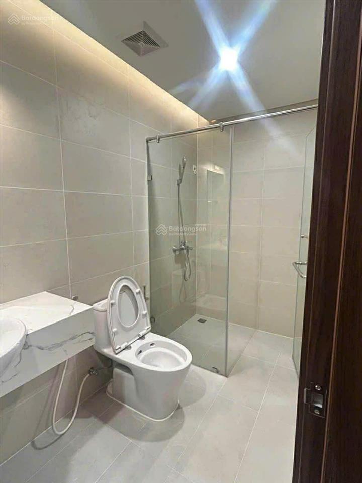 Cho thuê căn hộ 2 phòng ngủ tại ct1 riverside luxury nha trang