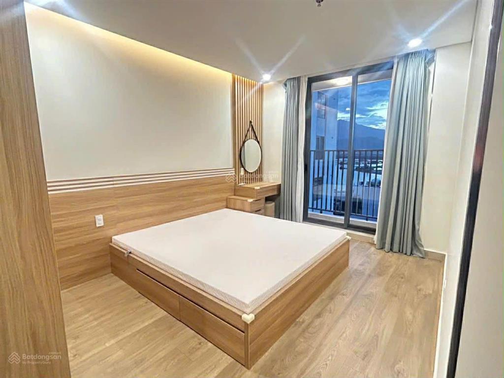 Cho thuê căn hộ 2 phòng ngủ tại ct1 riverside luxury nha trang