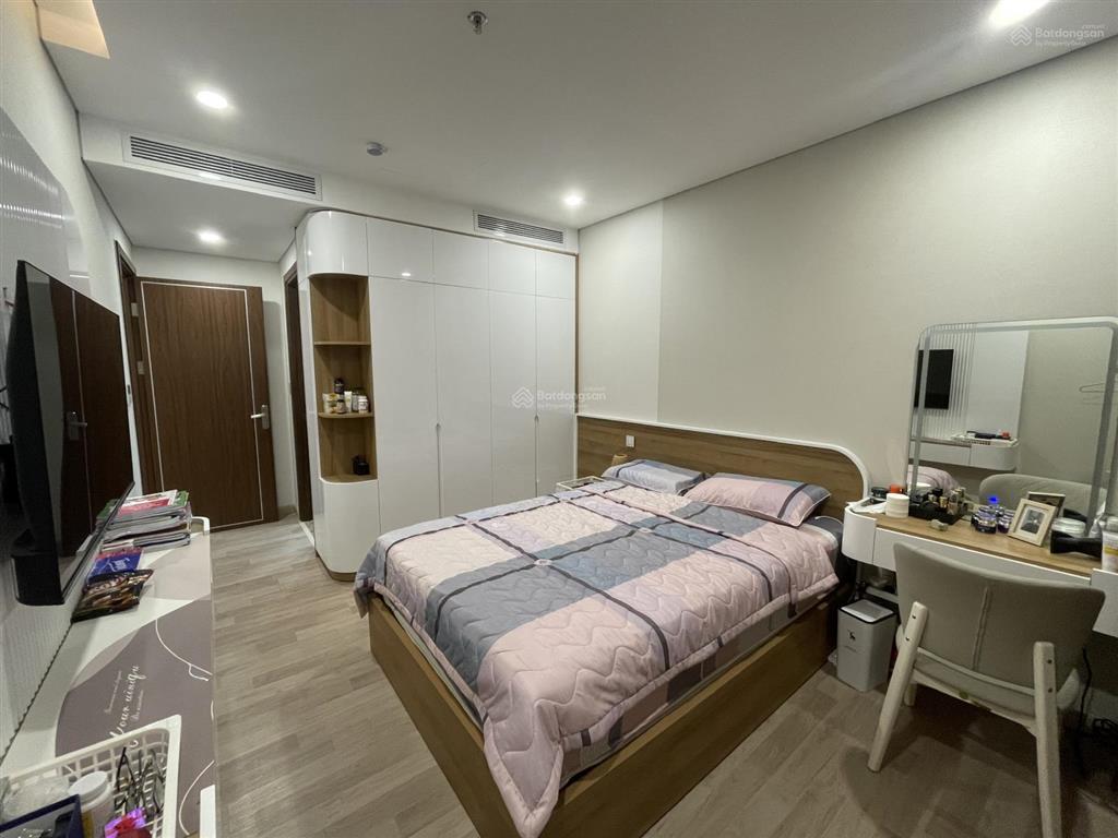 Cho thuê căn hộ 3 phòng ngủ tại ct1 riverside luxury nha trang.