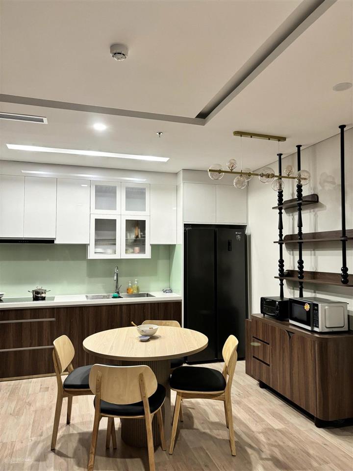 Kiếm ngay 15 triệu hằng tháng khi mua căn hộ view sông tầng cao ở ct1 riverside luxury nha trang