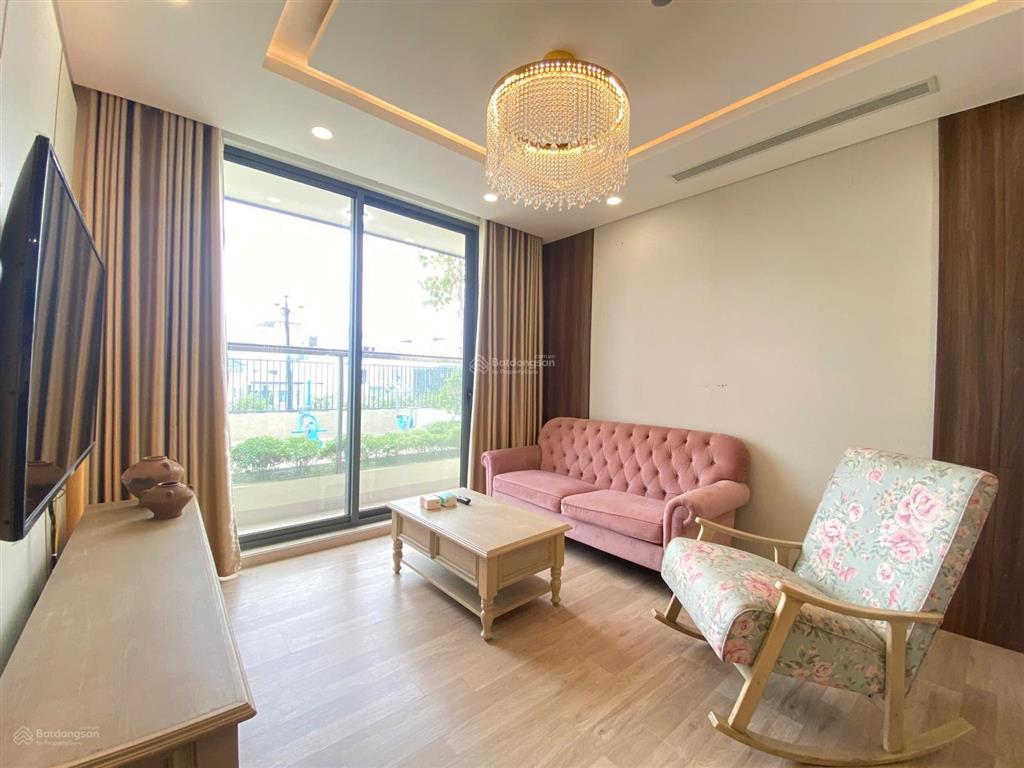 Cho thuê căn hộ 2 phòng ngủ tại ct1 riverside luxury nha trang