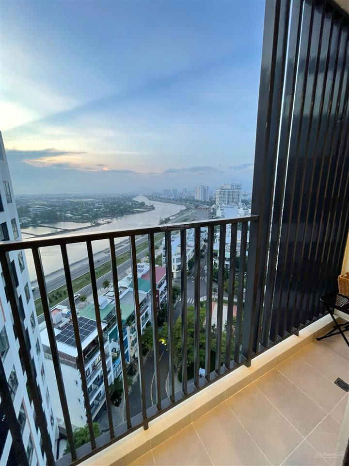 Cho thuê căn hộ view sông ct2 vcn phước long