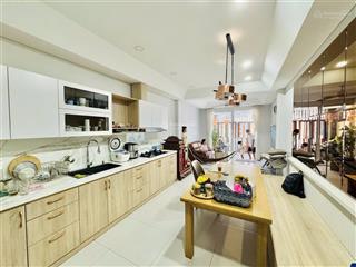 Chủ đi định cư ! bán gấp nhà 5 tầng cao thắng quận 3  51m2  giá tốt 14 tỷ.