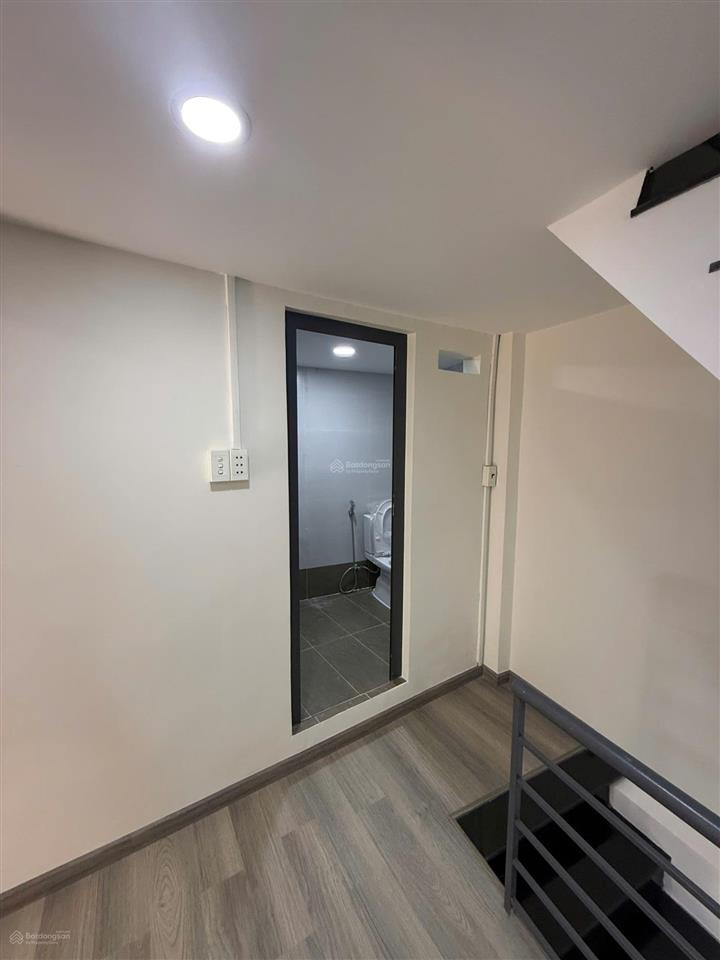 Hạ giá bán gấp! nhà hẻm trần quang khải, quận 1 3 tầng  nở hậu 5.3m, giá 4.75 tỷ