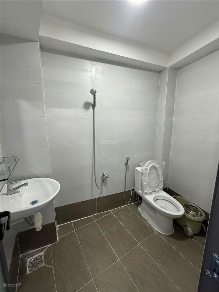Hạ giá bán gấp! nhà hẻm trần quang khải, quận 1 3 tầng  nở hậu 5.3m, giá 4.75 tỷ