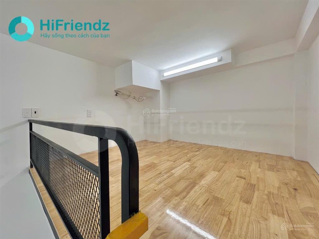 Duplex cửa sổ siêu thoáng, full nội thất, gần cầu sài gòn