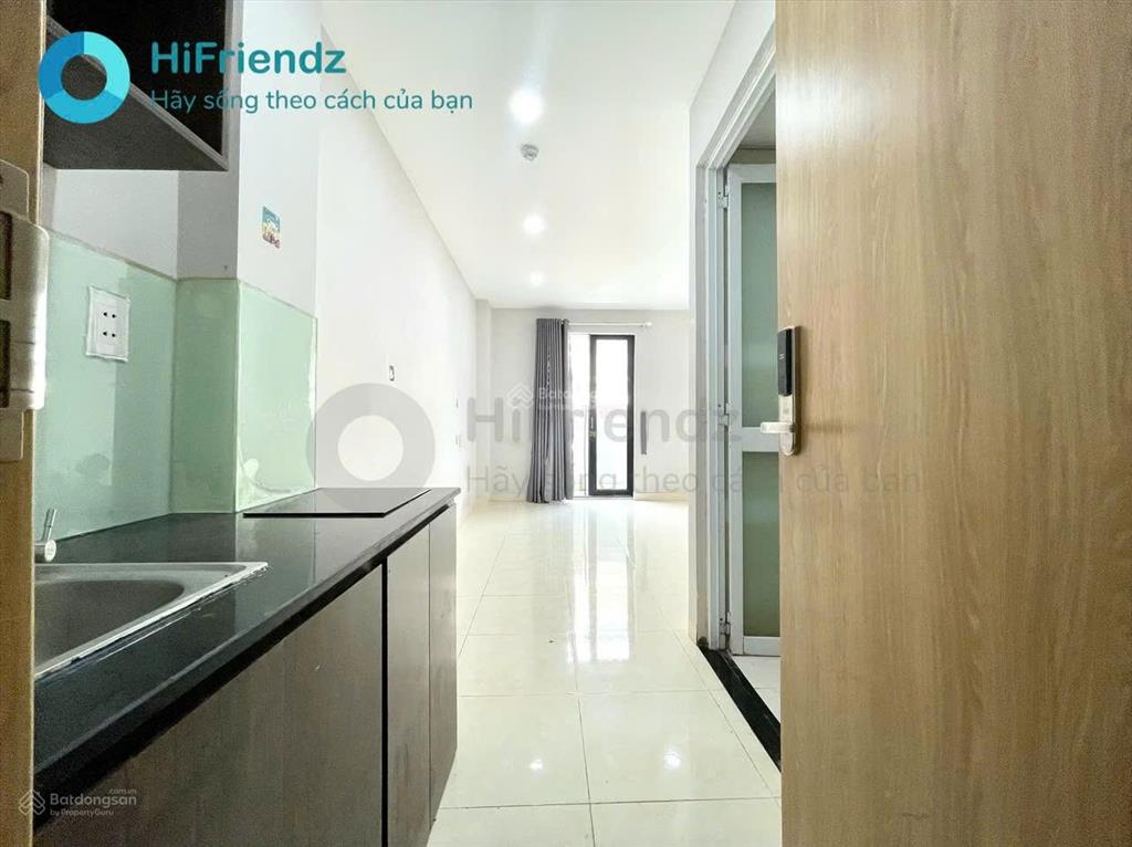 Cho thuê studio ban công thoáng  nội thất cơ bản, có máy lạnh